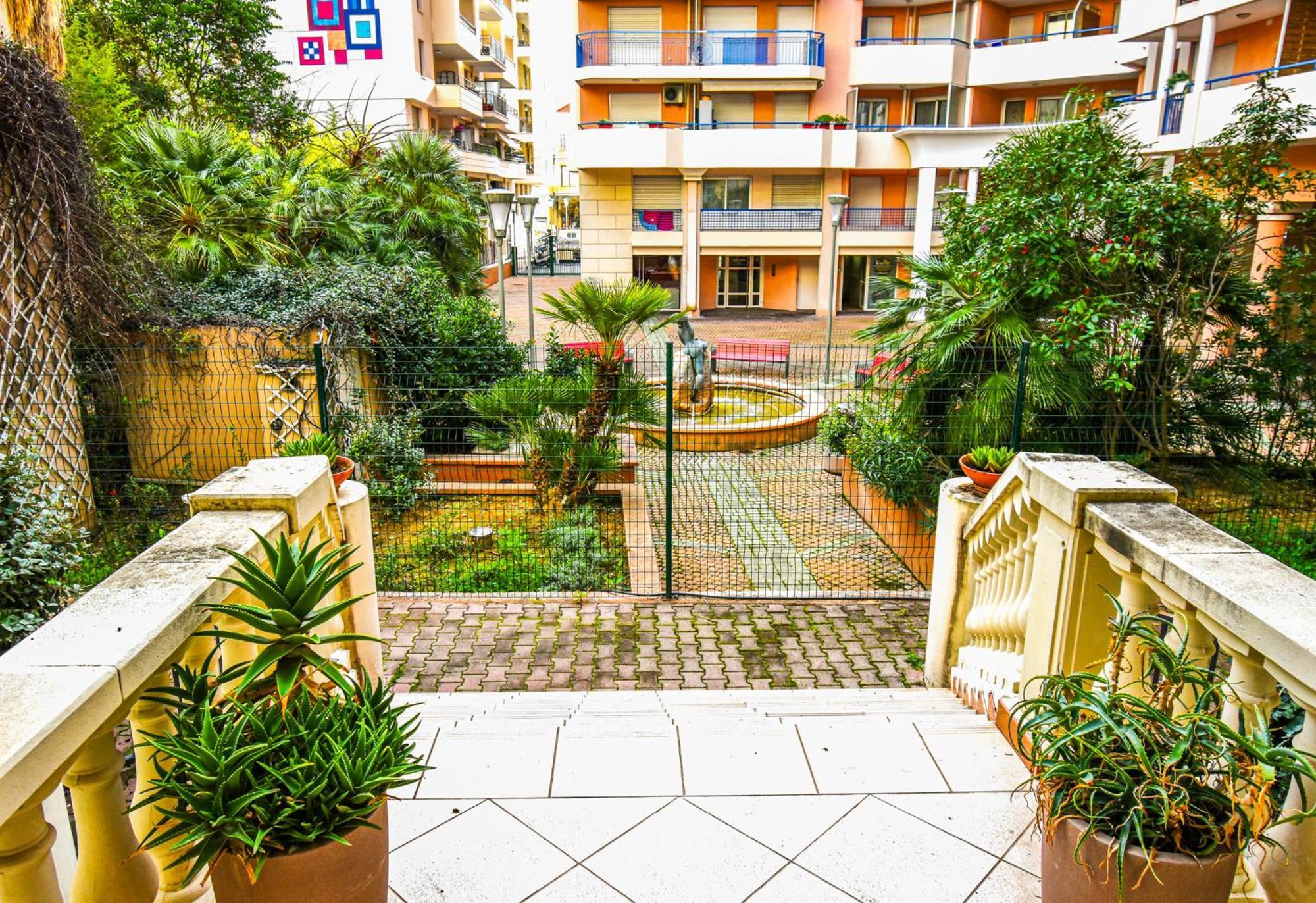 Le Jardin Des Muses -Parking Prive - Centre-Ville - Bord De Mer Menton Dış mekan fotoğraf